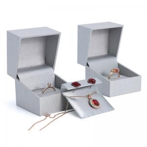 Premium Grey Silver Diagonal Plastic Shell Earring and Ring Boxes