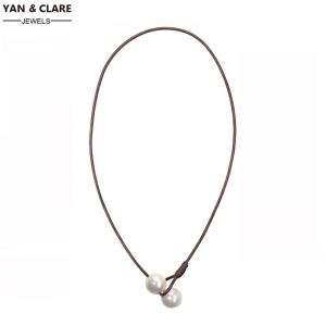 Genuine Leather Cord 45cm Dyed Black White 2pcs 9-10mm Round Freshwater Pearl Necklace