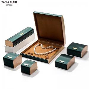 High End Curved Shape Jewellery Box Set Available in 4 Colors