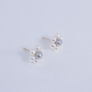 Flower Stye White with Grey Pearl 925Sterling Silver Stud Earrings